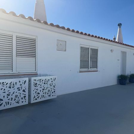 Penthouse S.Jorge Seaview T4 Apartment Quarteira Exterior photo
